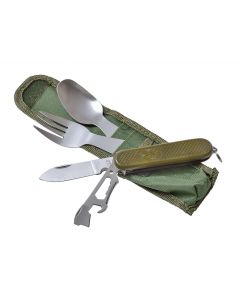 JKR kampeer bestek in een groene nylon sheath